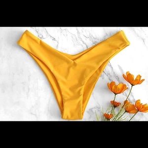 Zaful Yellow Bikini Bottom BNWT